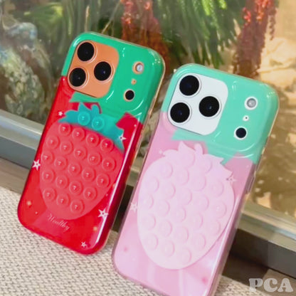 【ぷちぷち吸盤プッシュ】ストロベリー いちごデザイン×プッシュポップ スマホケース｜iPhone対応 #250313